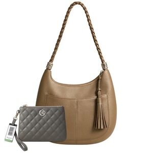 NWT Badgley Mischka Vegan Leather Quilted‎ Wristlet Clutch Grey Gold-Tone Logo